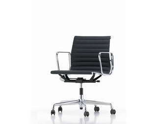 Aluminium Chair EA 117