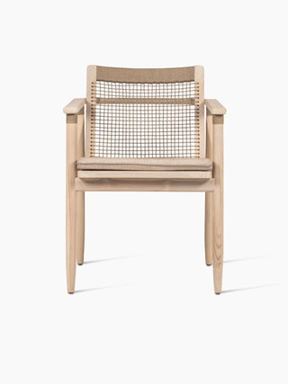 Vincent Sheppard David eetstoel in aged teak met kussen, vooraanzicht